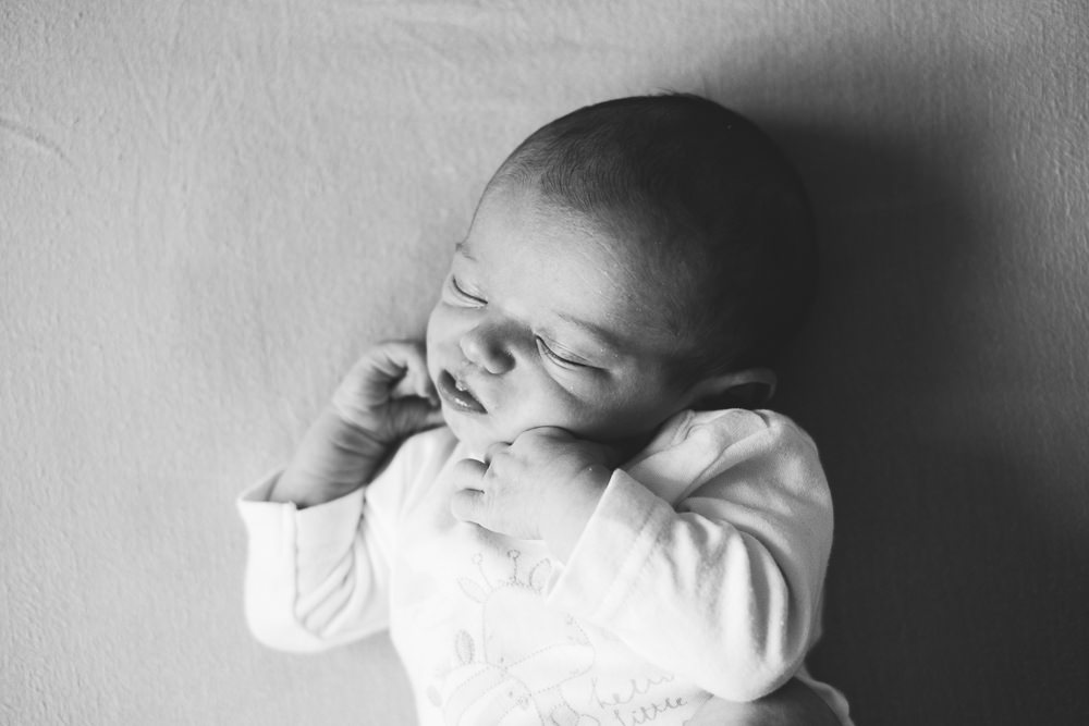 BLACK AND WHITE NEWBORN BABY PORTRAIT KENT PHOTOGRAPHER
